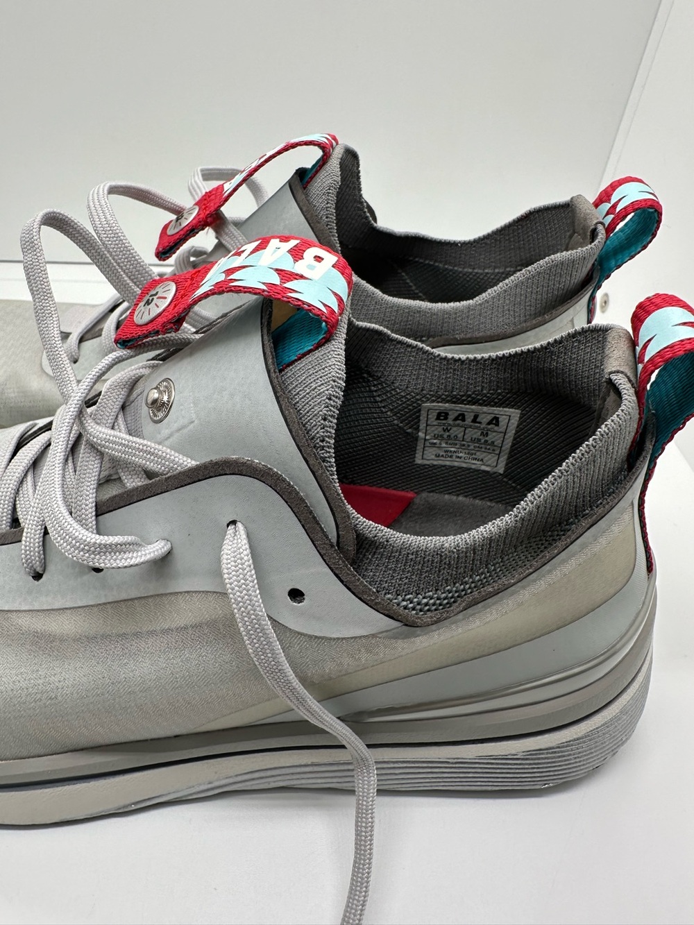 BALA Nursing Sneakers Shoes Women’s Size 8 - Picture 9 of 11